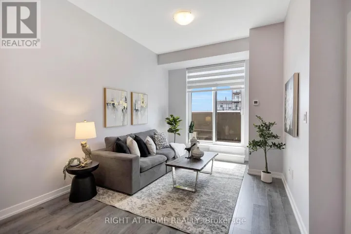 519 - 470 DUNDAS STREET E, Hamilton (Waterdown), Ontario L0R2H8