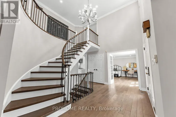 43 ROSEMEAD CLOSE, Markham (Unionville), Ontario L3R3Z4