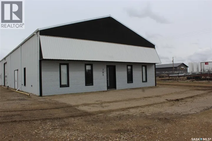 701 37 HIGHWAY, Shaunavon, Saskatchewan S0N2M0