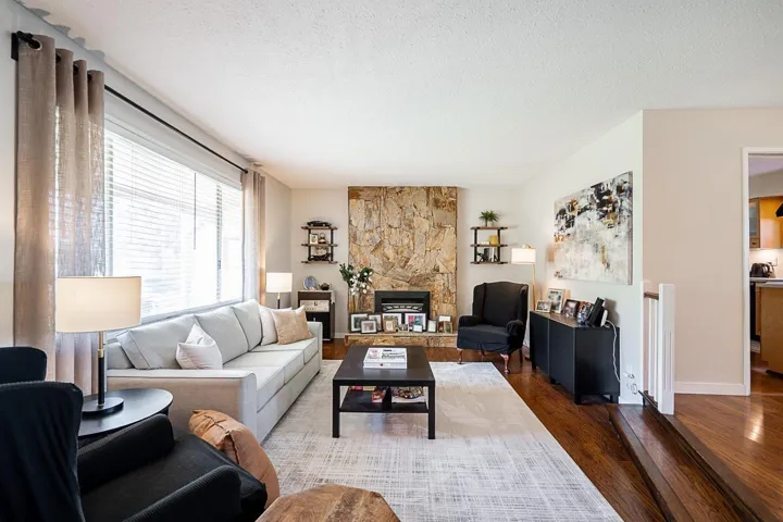 4628 207A STREET, Langley, British Columbia V3A5N3