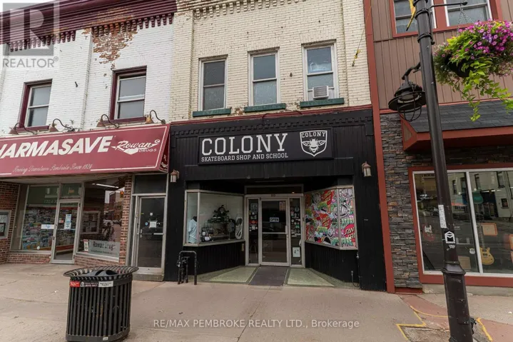 109 PEMBROKE STREET W, Pembroke, Ontario K8A5M7