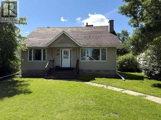 5221 51 Avenue, Vermilion, Alberta T9X1V1