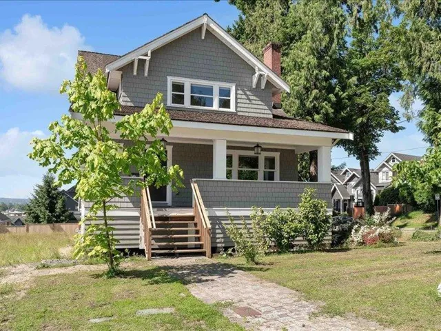 16602 BELL ROAD, Surrey, British Columbia V3S1H8
