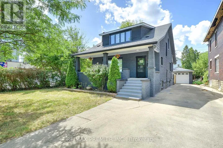 1467 OUELLETTE AVENUE, Windsor, Ontario N8X1K1