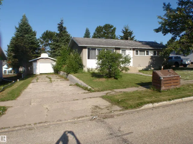 5424 Willock CR, Swan Hills, Alberta T0G2C0