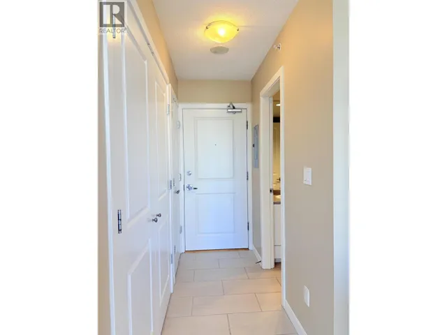 602 4333 CENTRAL BOULEVARD, Burnaby, British Columbia V5H4W8