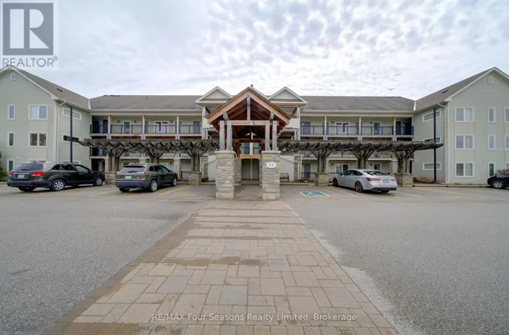 105 – 6 BRANDY LANE DRIVE, Collingwood, Ontario L9Y0X4