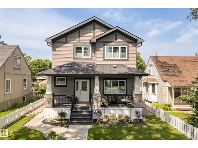 9844 75 AV NW, Edmonton, Alberta T6E1J1