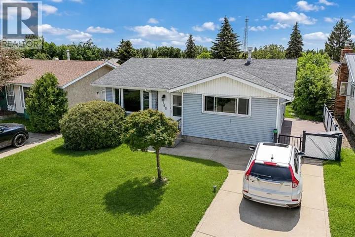 165 Nash Street, Red Deer, Alberta T4P1N3