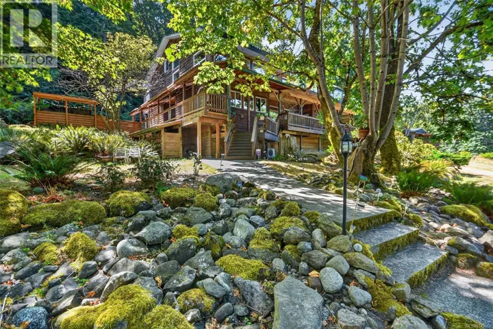 1597 Starbuck Lane, Gabriola Island, British Columbia V0R1X5
