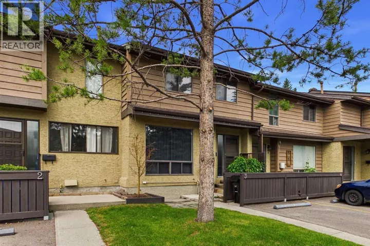 3, 2300 Oakmoor Drive SW, Calgary, Alberta T2V4N7