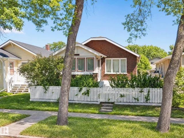 11405 97 ST NW, Edmonton, Alberta T5G1X6