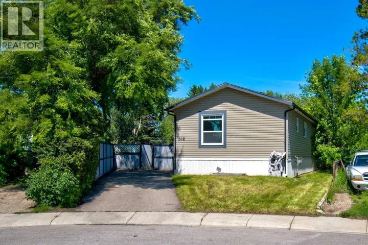 24 Spring Dale Court SE, Airdrie, Alberta T4A1N9