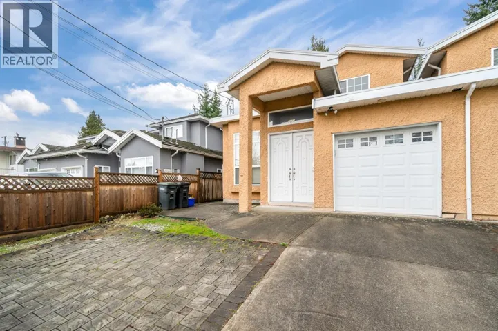 5989 RUMBLE STREET, Burnaby, British Columbia V5J2C6