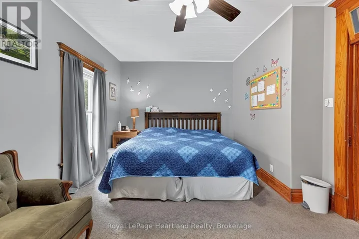 780