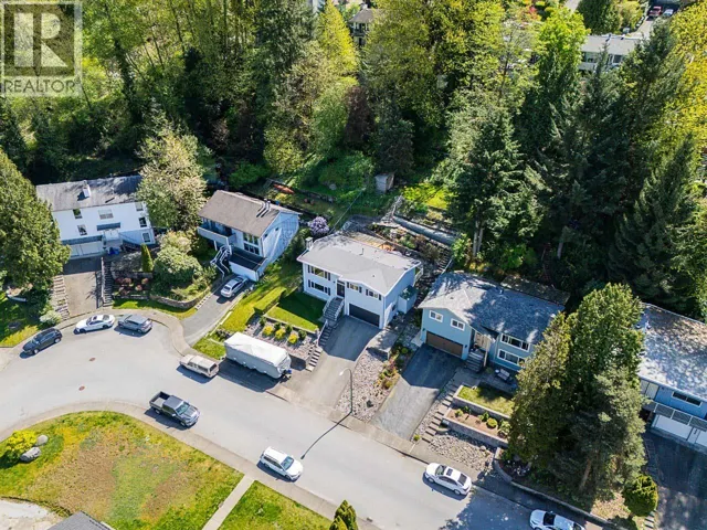 1062 SPAR DRIVE, Coquitlam, British Columbia V3H3G8