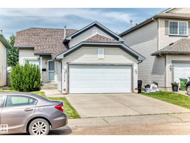 3226 30 AV NW, Edmonton, Alberta T6T1T4