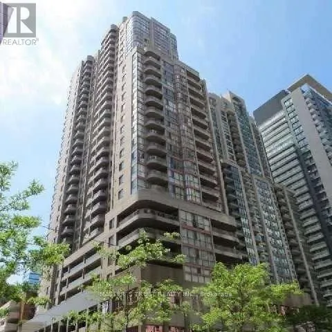 1410 - 736 BAY STREET, Toronto (Bay Street Corridor), Ontario M5G2M4