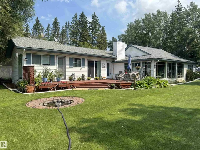 5224 50 AV, Rural Lac Ste. Anne County, Alberta T0E0A0