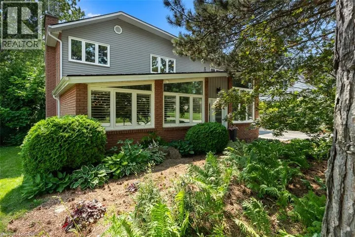 9 STELLA Street, Pelham, Ontario L3E0T6