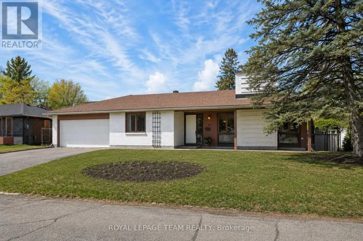 21 LINDHURST CRESCENT, Ottawa, Ontario K2G0T8