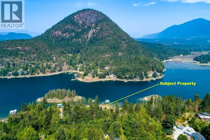 12881 SUNSHINE COAST HIGHWAY, Madeira Park, British Columbia V0N2H1