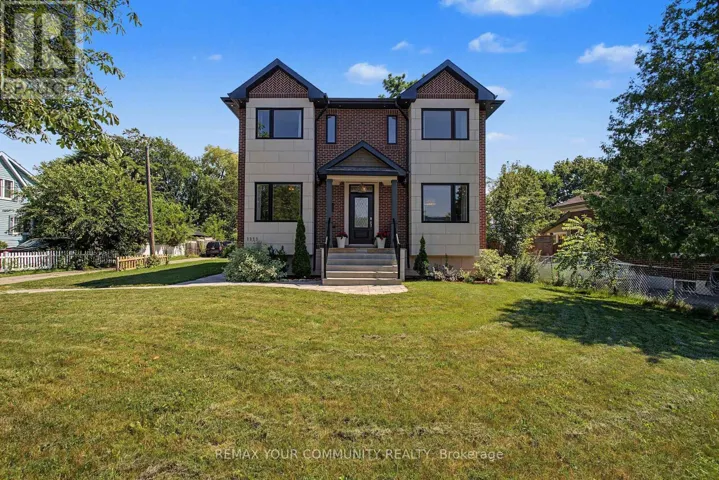 1111 KING STREET E, Oshawa (Donevan), Ontario L1H1H7