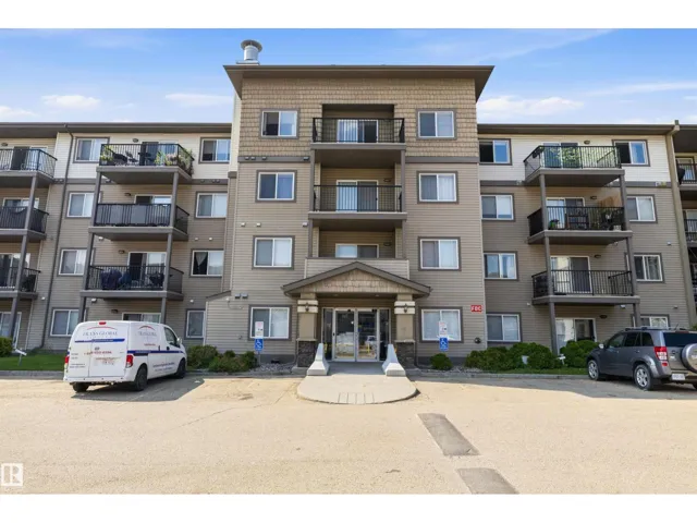 #143 301 CLAREVIEW STATION DR NW, Edmonton, Alberta T5Y0J4