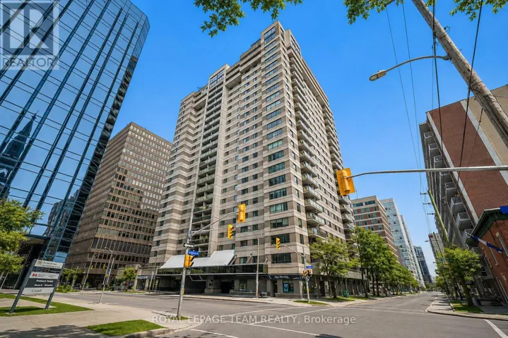1705 - 199 KENT STREET, Ottawa, Ontario K2P2K8