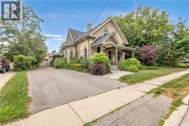 38 JANE Street, Paris, Ontario N3L2X7