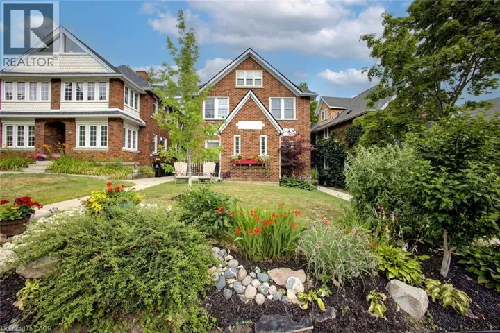 96 JOHN Street W Unit# MAIN, Waterloo, Ontario N2L1C1