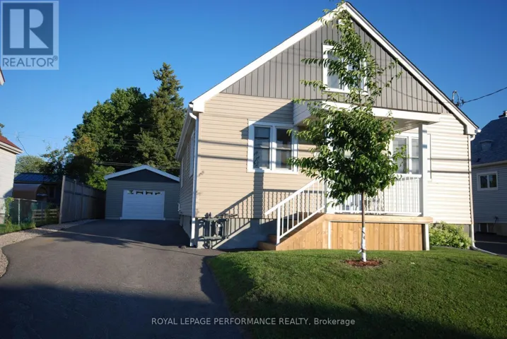 1482 LAPERRIERE AVENUE, Ottawa, Ontario K1Z7S9