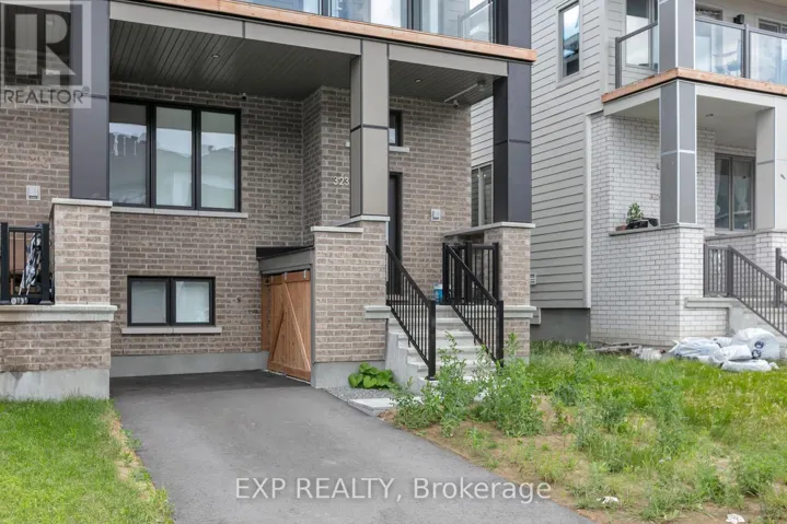 323 CATSFOOT WALK, Ottawa, Ontario K2J7G9