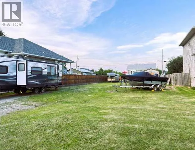 117 4 Street SW, Slave Lake, Alberta T0G2A4