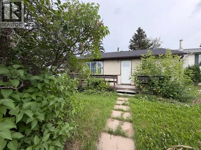 10408 96 Street, Grande Prairie, Alberta T8V1Z9