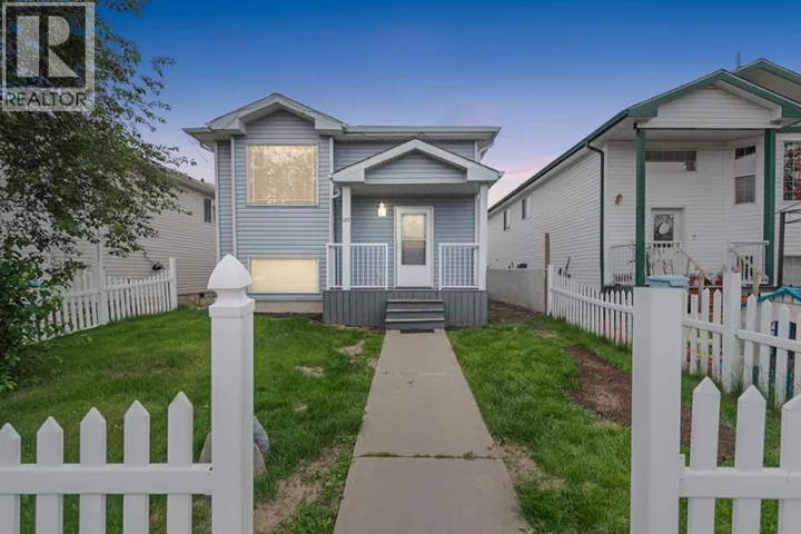 129 Lightbown Way, Fort McMurray, Alberta T9K2R1