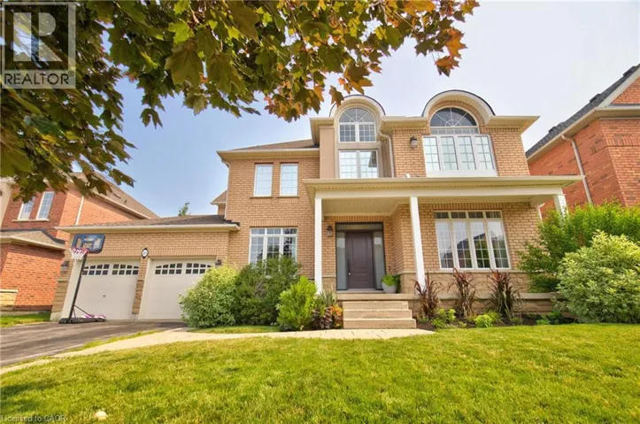 16 WATERCLIFF Place, Stoney Creek, Ontario L8E6E5