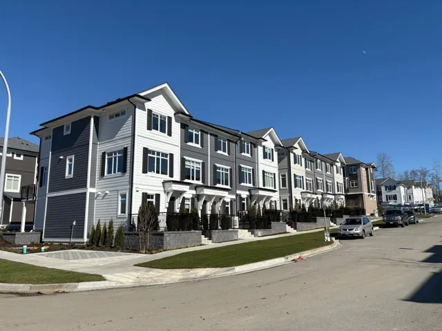 16325 21 AVENUE, Surrey, British Columbia V3Z1K6