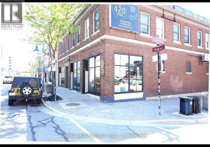 UNIT 3 - 31 KING STREET E, Oshawa (Central), Ontario L1H1B2