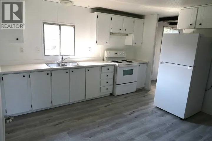 207 4 Street NW, Sundre, Alberta T0M1X0