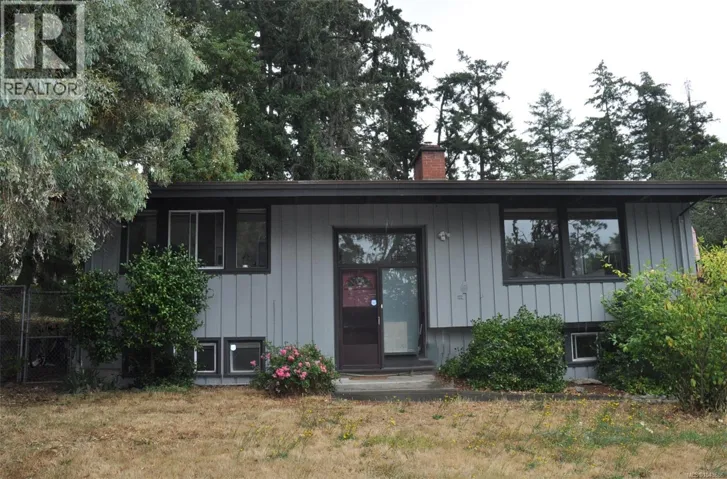 4719 West Saanich Rd, Saanich, British Columbia V8Z3G9