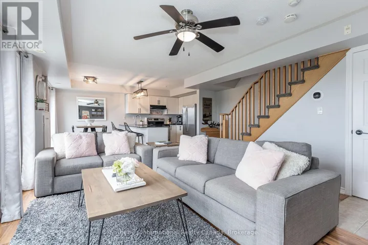 32 JOSEPH TRAIL, Collingwood, Ontario L9Y5H9