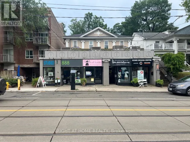 2 - 2359 QUEEN STREET E, Toronto (The Beaches), Ontario M4E1H2