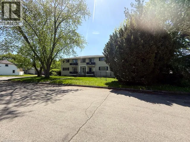 36 GRAHAM Avenue Unit# 4, Brantford, Ontario N3T1C4