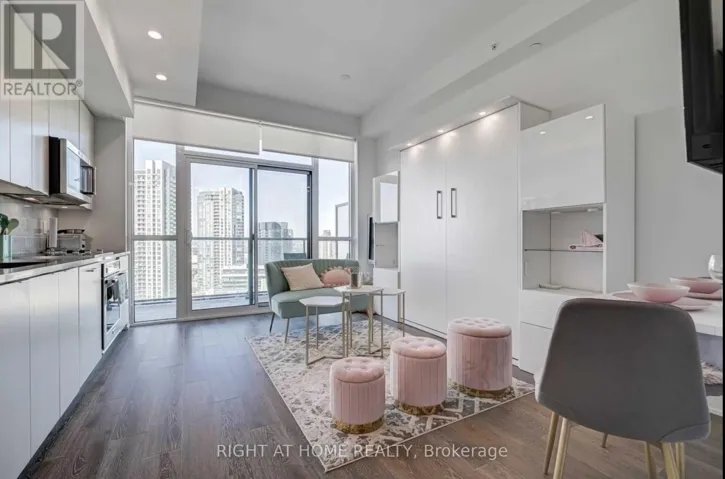 UPH02 - 38 IANNUZZI STREET, Toronto (Niagara), Ontario M5V0S2