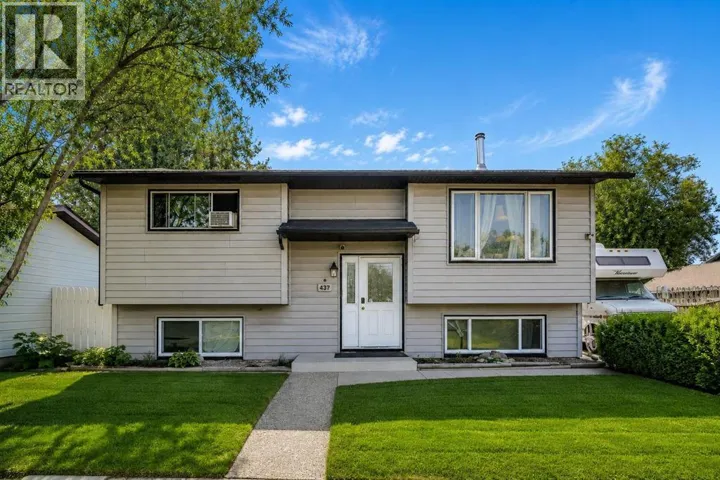 437 Mckinnon Drive, Carseland, Alberta T0J0M0