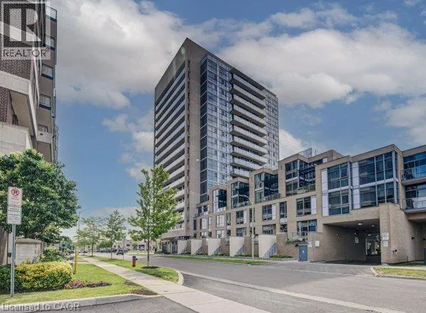1940 IRONSTONE Drive Unit# 304, Burlington, Ontario L7L0E4