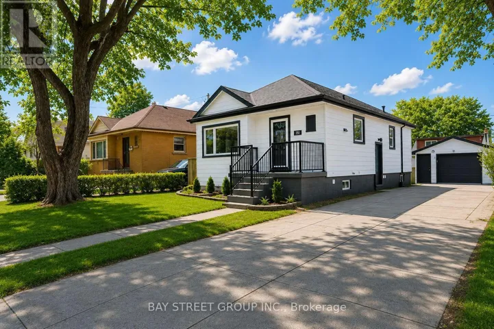 351 EAST 27TH STREET, Hamilton (Burkholme), Ontario L8V3G9
