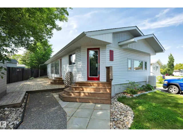 121 Willow Park ES, Leduc, Alberta T9E5R9