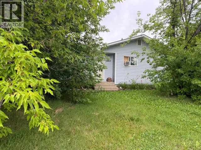 4805 55 Avenue, Valleyview, Alberta T0H3N0